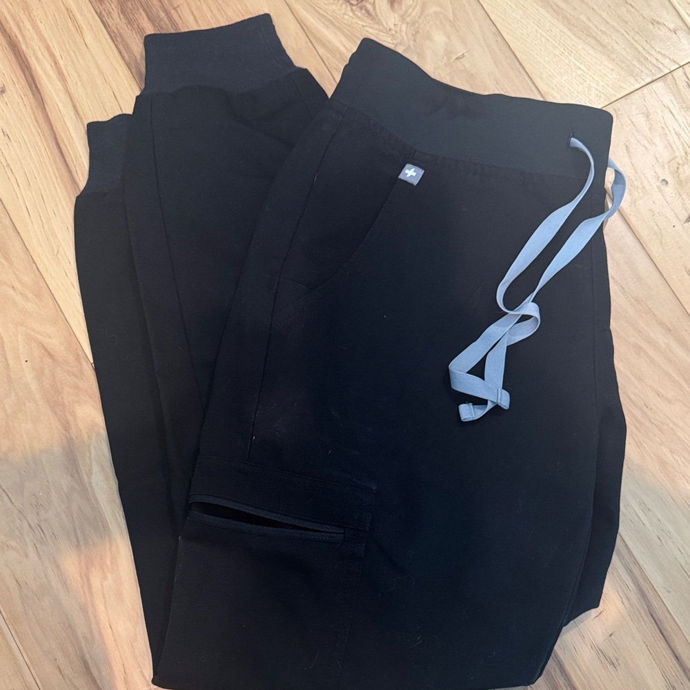 Figs Black cargo jogger Scrub pants S/P